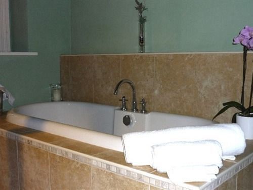 Alpine Lodge Guest House Buxton  Buitenkant foto