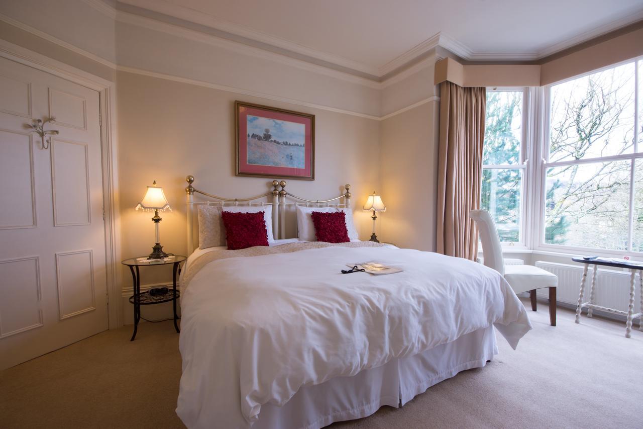 Alpine Lodge Guest House Buxton  Buitenkant foto