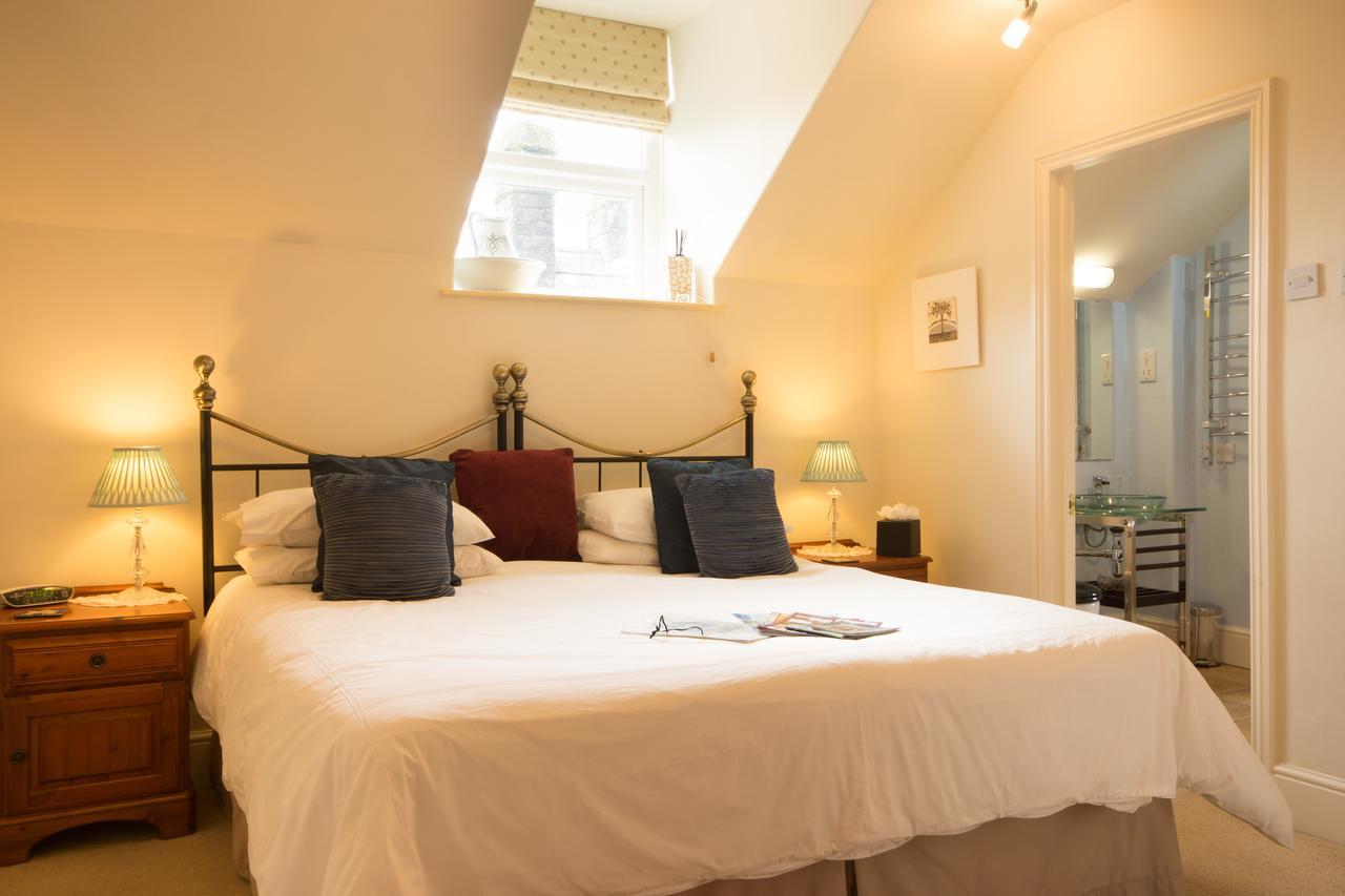 Alpine Lodge Guest House Buxton  Buitenkant foto